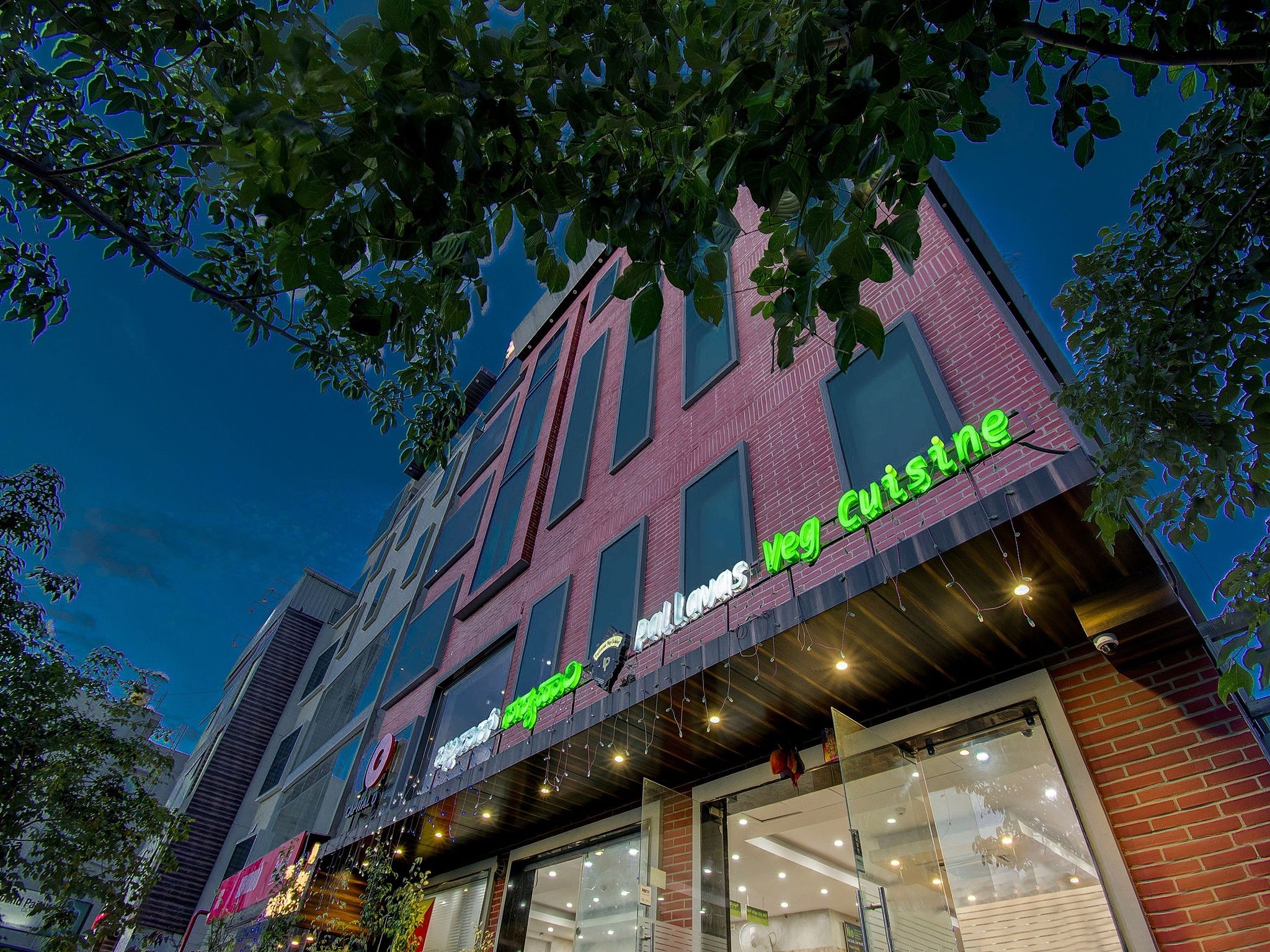 undefined Capital O Premium Hotel La Prosperite Near Royal Meenakshi Mal 3