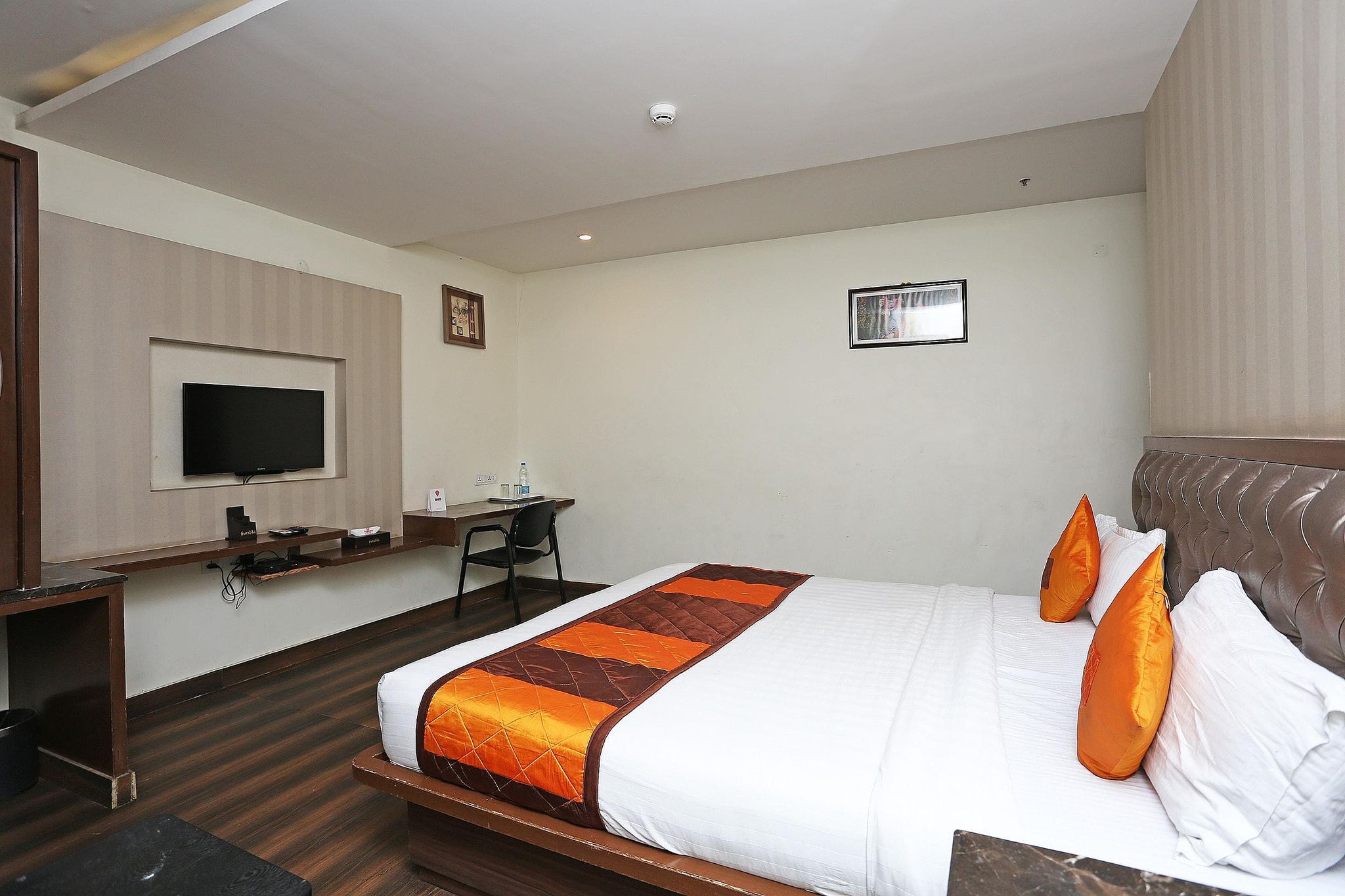 Townhouse Kothapet Formerly Surabhi Elite Classic 4