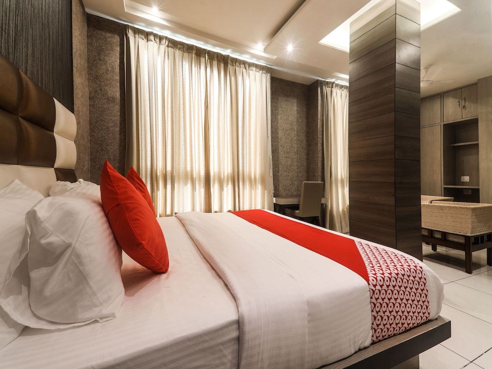 OYO 17016 Galaxy Inn Double or Twin Room 13