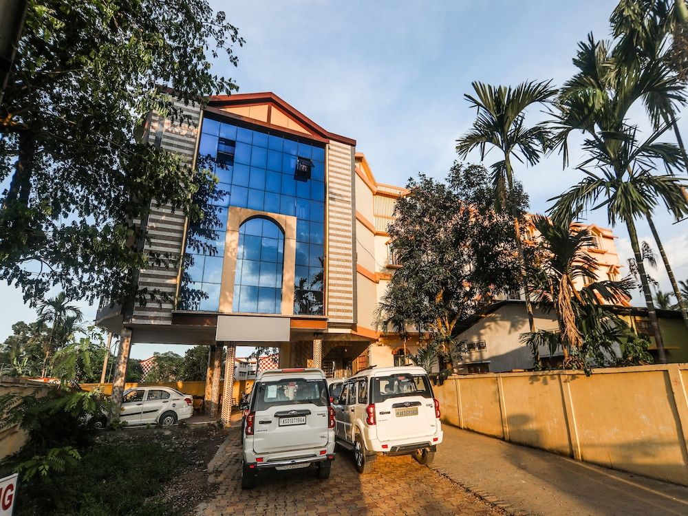 undefined OYO 17255 Hotel Kanika Inn 7