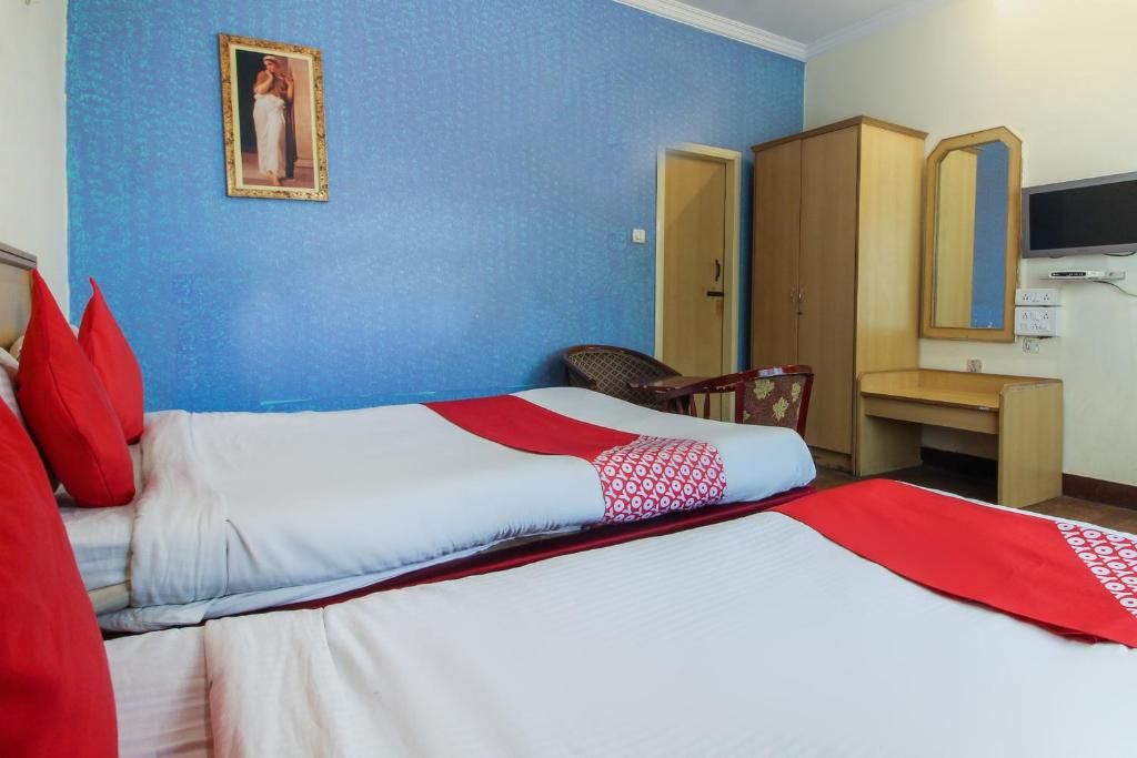 OYO 12237 Luxury Villas Classic Room 9