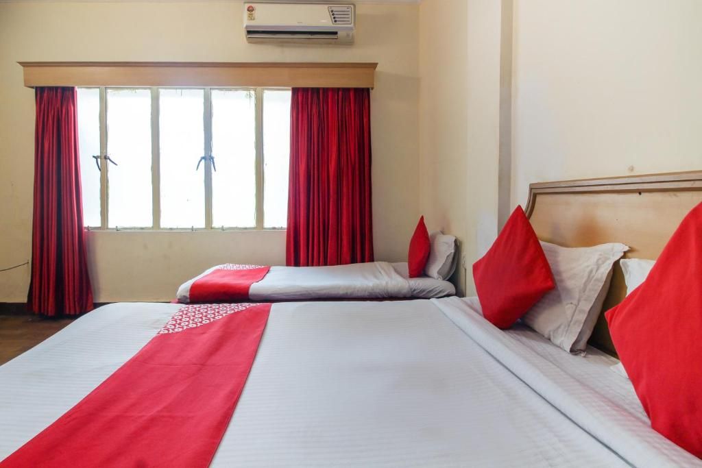 OYO 12237 Luxury Villas Classic Room 12