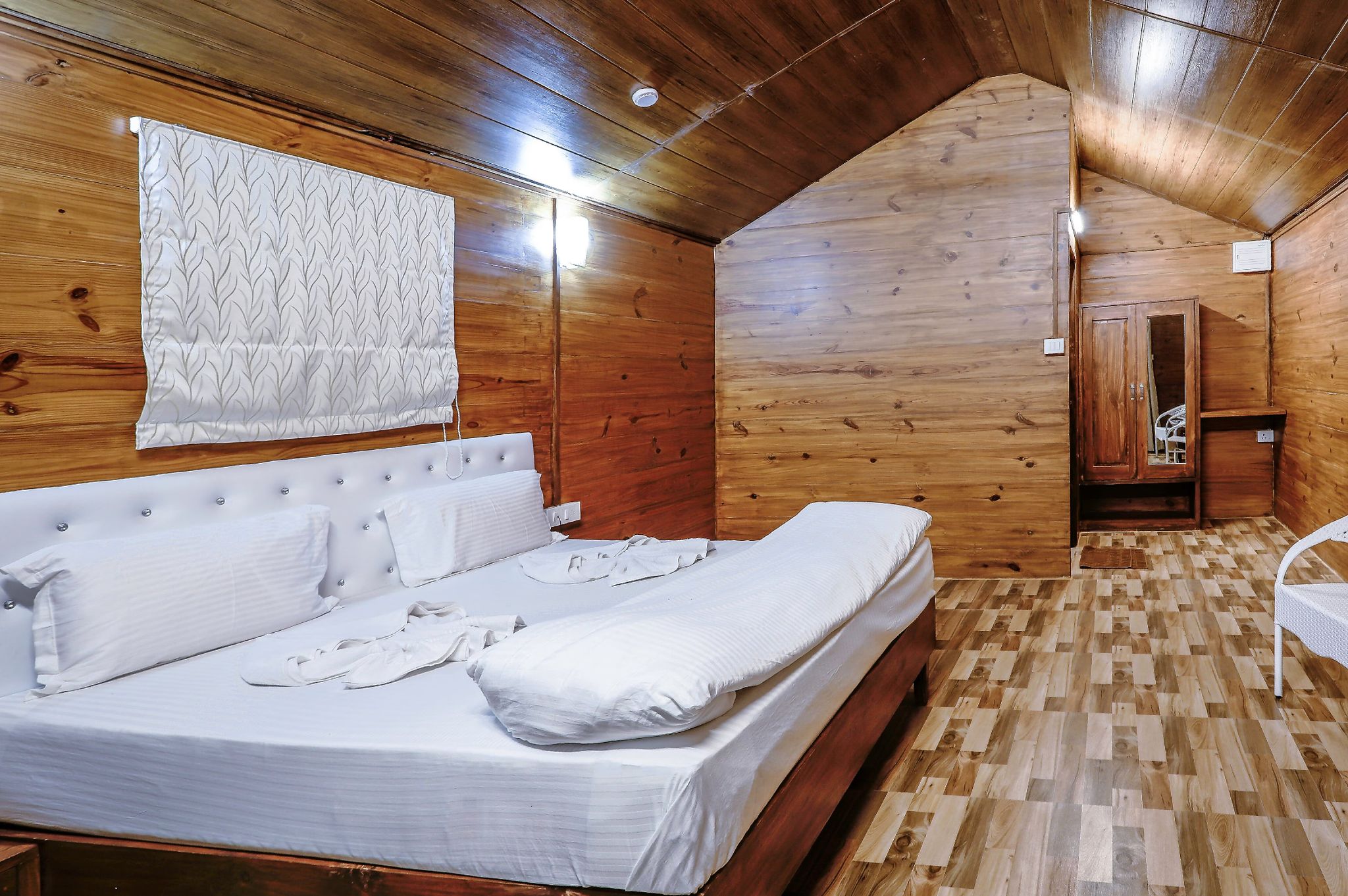 Lazy Bee Cottages Standard Cottage