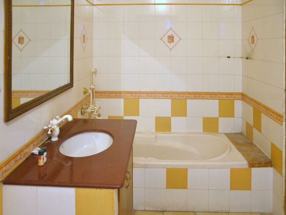 OYO 5634 IVY Stays - Manoj Pandey Chowk Double or Twin Room 13