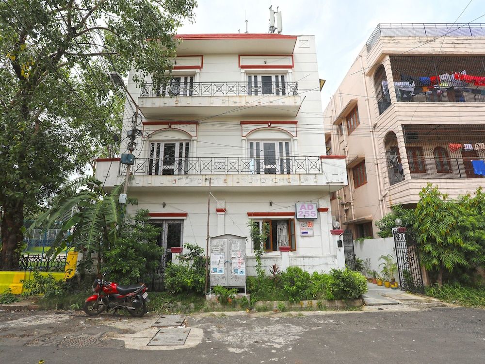 undefined OYO 1235 Salt Lake Sector 1 2