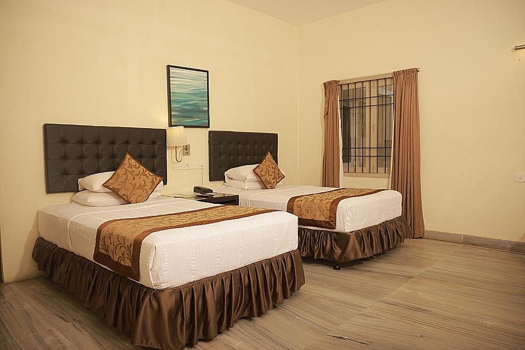 Deluxe Double or Twin Room