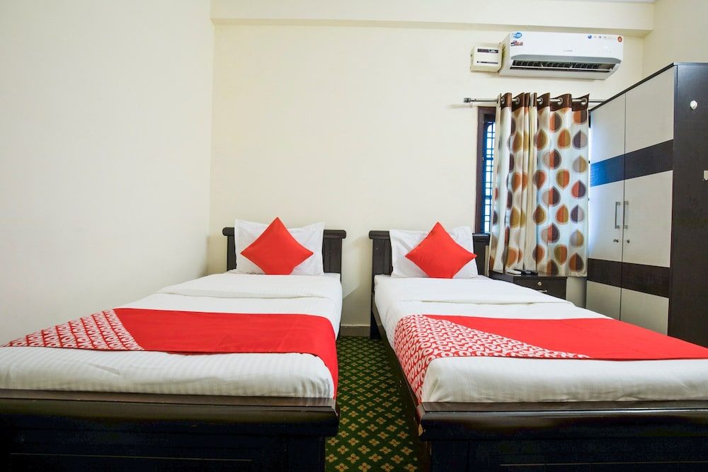 OYO 13162 Swiss Legrand Double or Twin Room 15