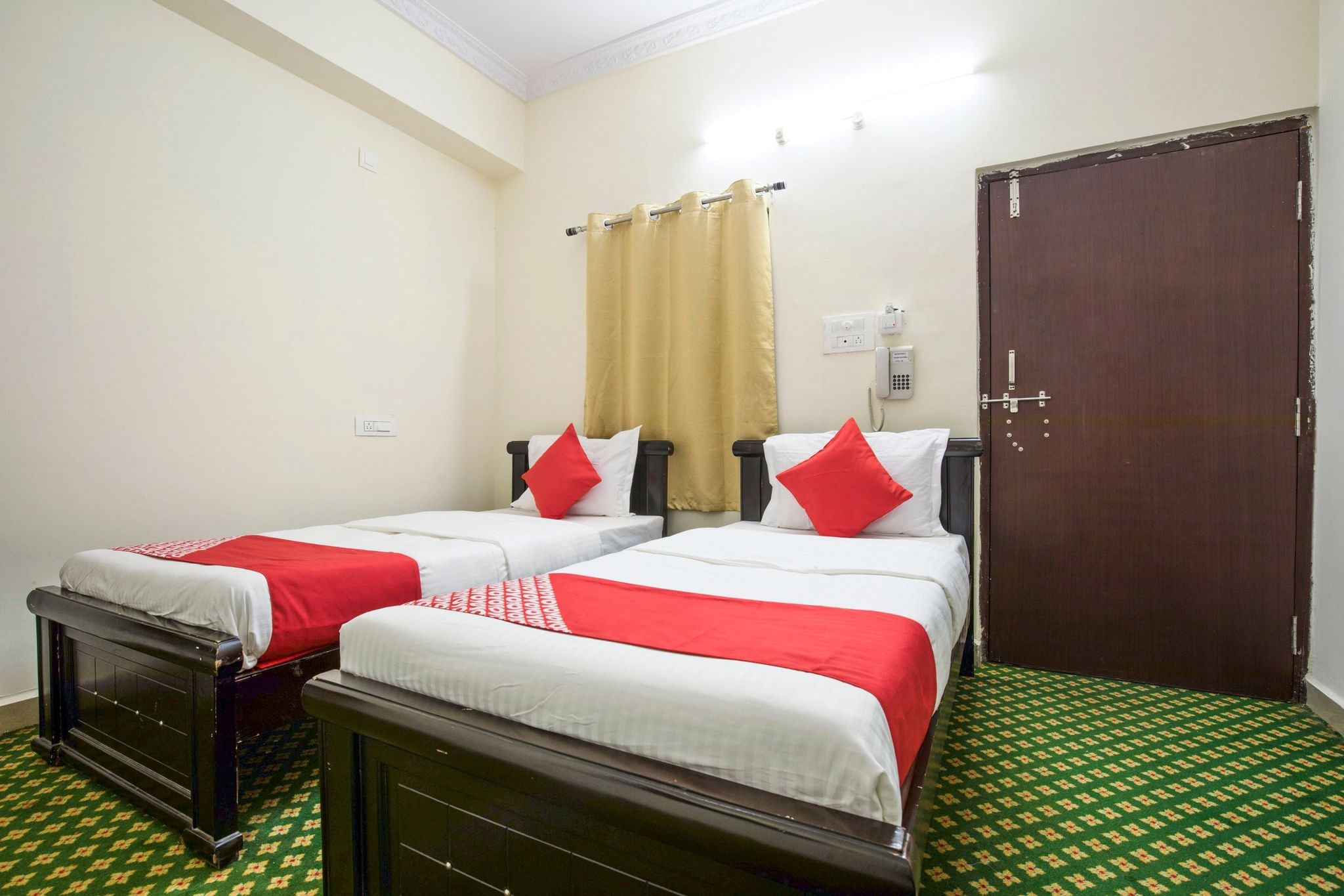 OYO 13162 Swiss Legrand Classic 11