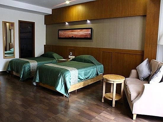 VGP Golden Beach Resort Garden View Room 8