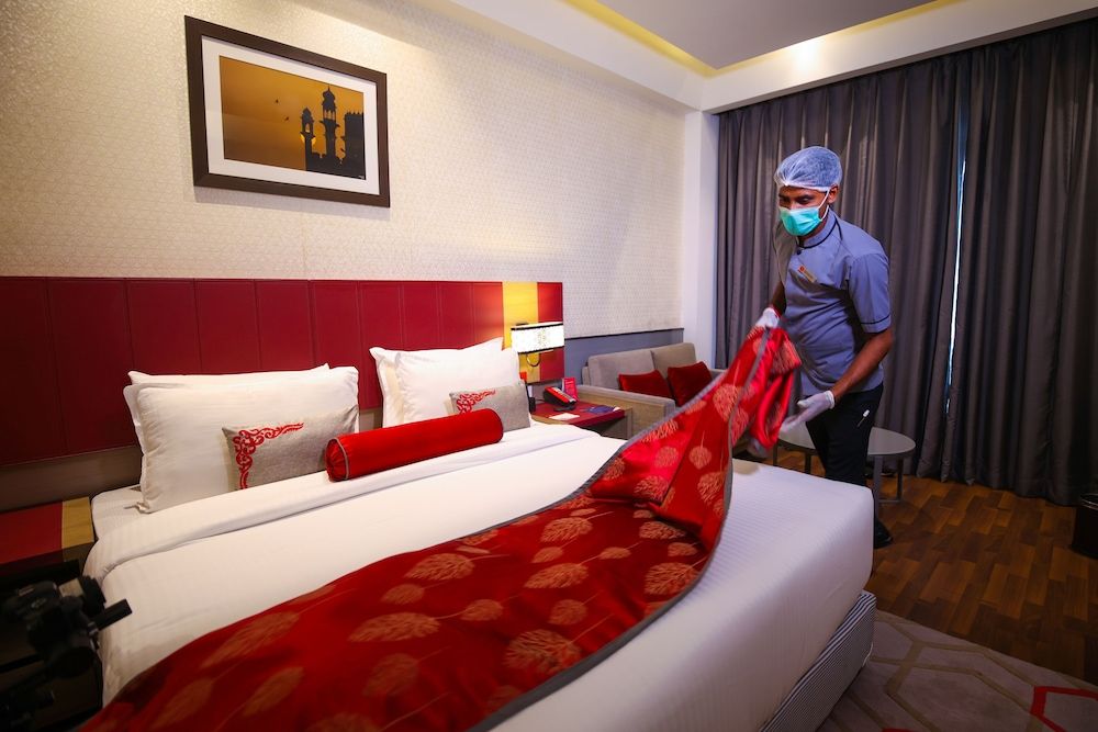 Suite, 1 King Bed, Non Smoking (Two-Bedroom)