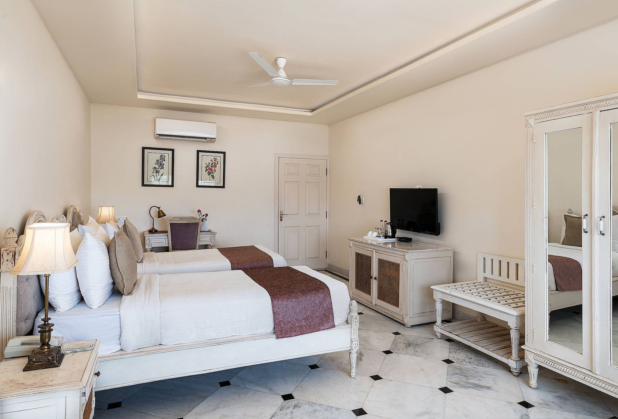 Moustache Select Udaipur Deluxe Twin Room 3