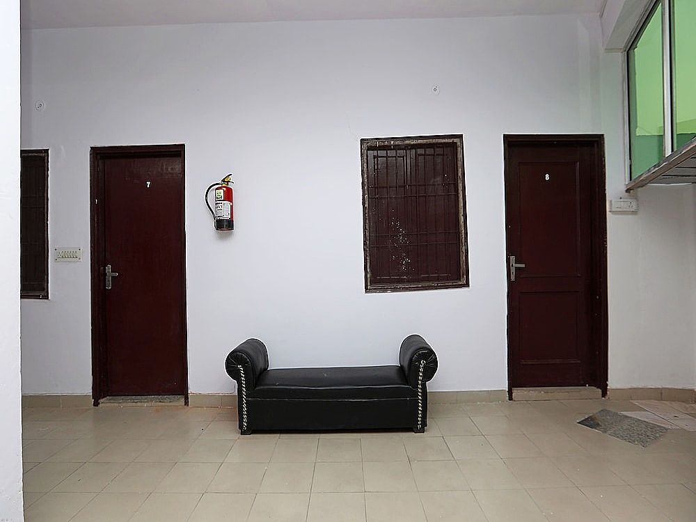 undefined OYO 36700 Moonlight Residency 7