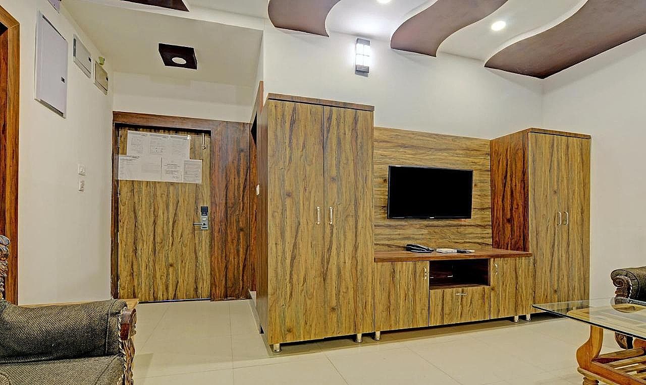 Treebo Spirit Residency Standard Double Room 4