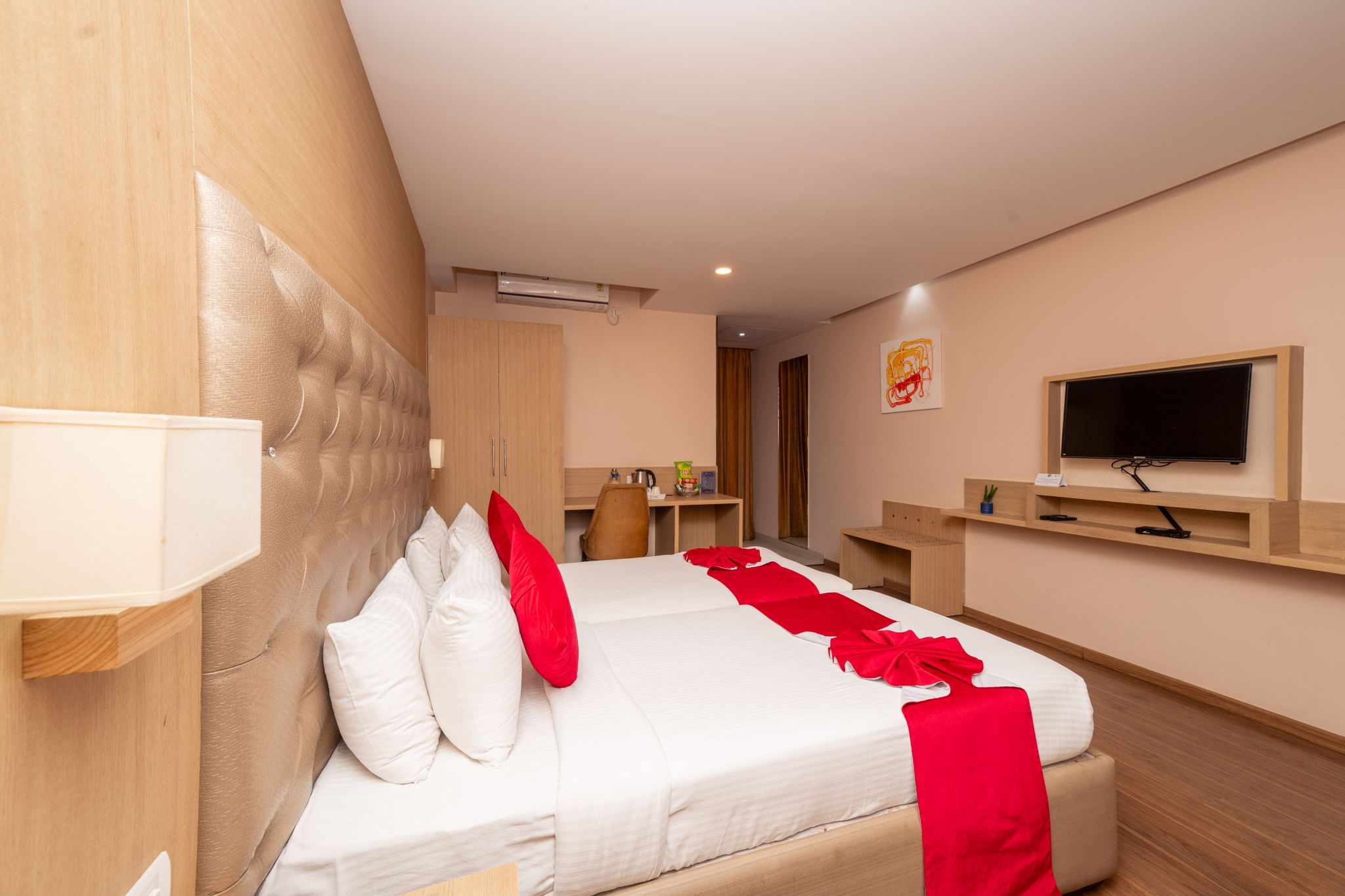 La Sara Pride Standard Room