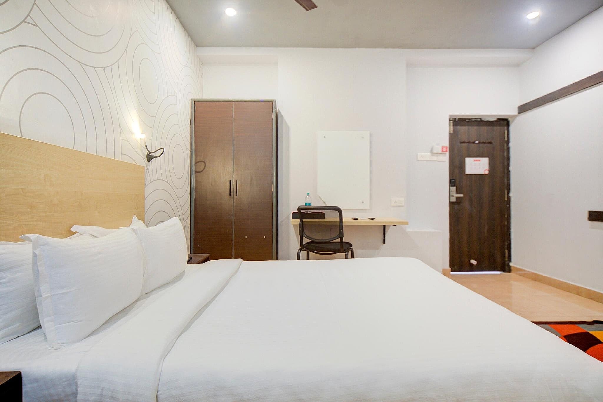 Hotel O Everest Hotel Classic 7