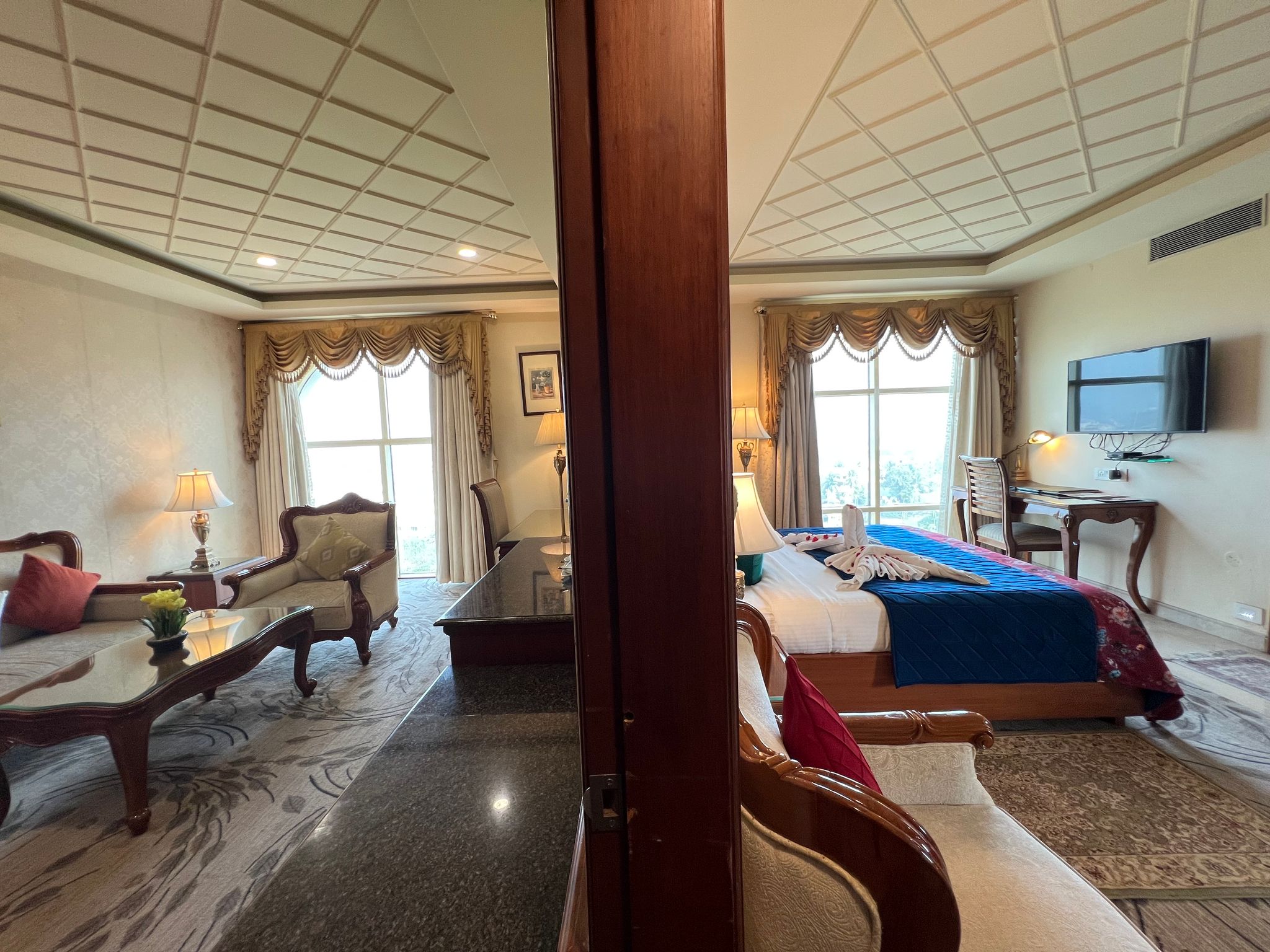 Hotel ROYALE de CASA Maharaja Suite 11