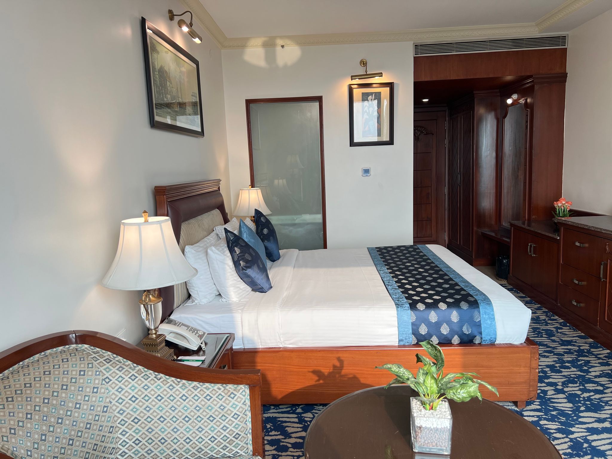 Hotel ROYALE de CASA Luxury Room 10