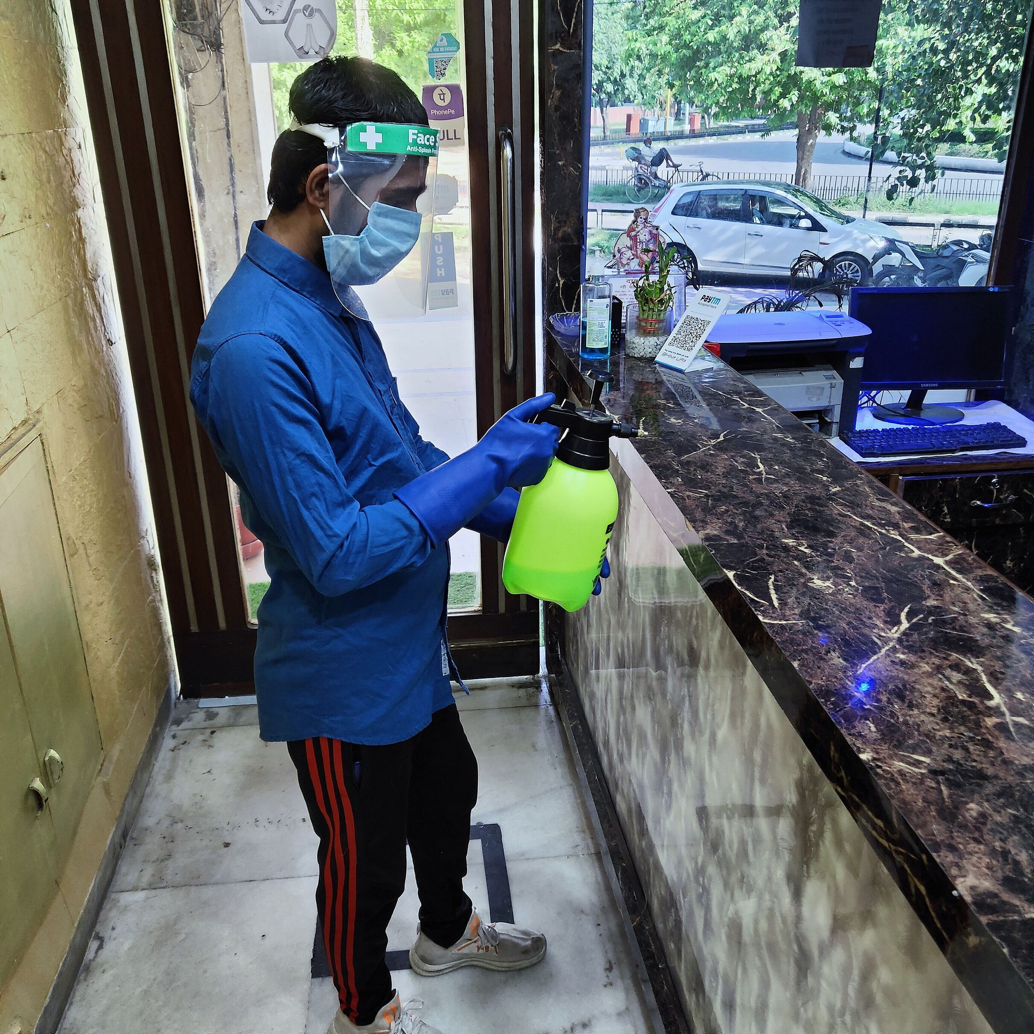 undefined Itsy Hotels Southend 10