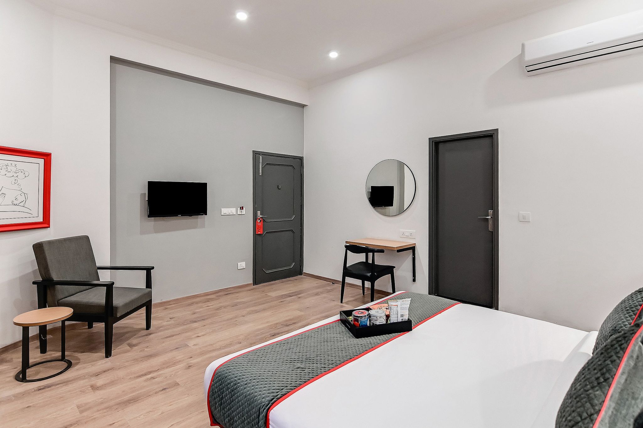 Super Townhouse Vijay Khand Gomti Nagar Deluxe Room 9