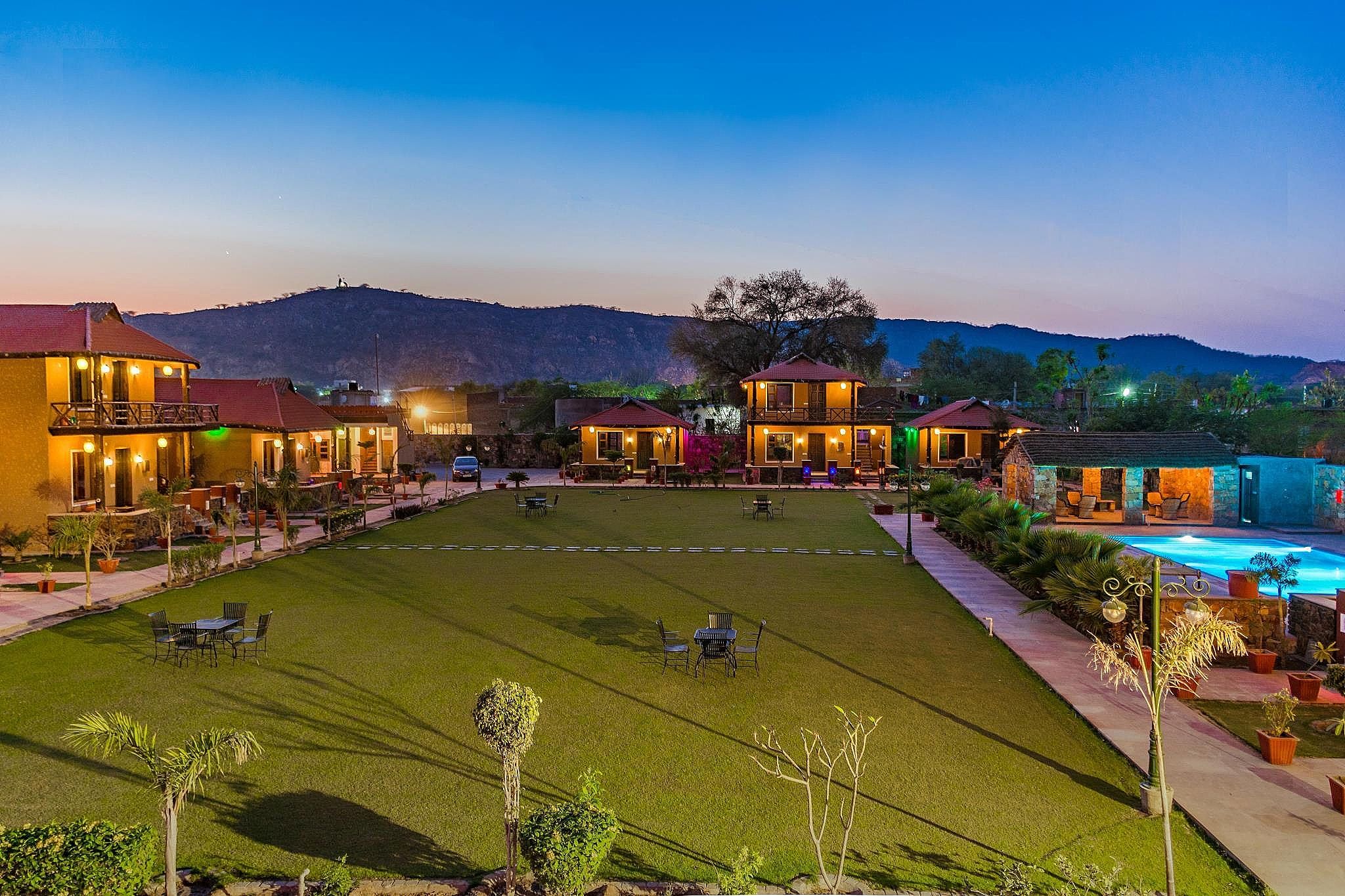 Hathi Mauja Resort Super Deluxe Cottage