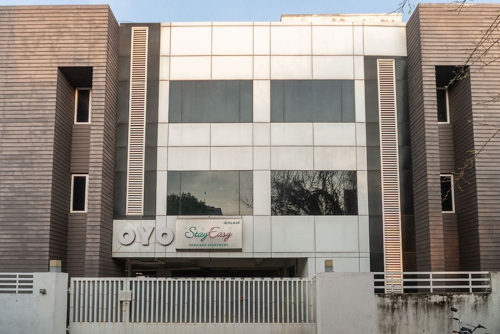 undefined OYO 37832 Stay Easy Spm 2
