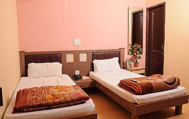 undefined Hotel Shagun 8
