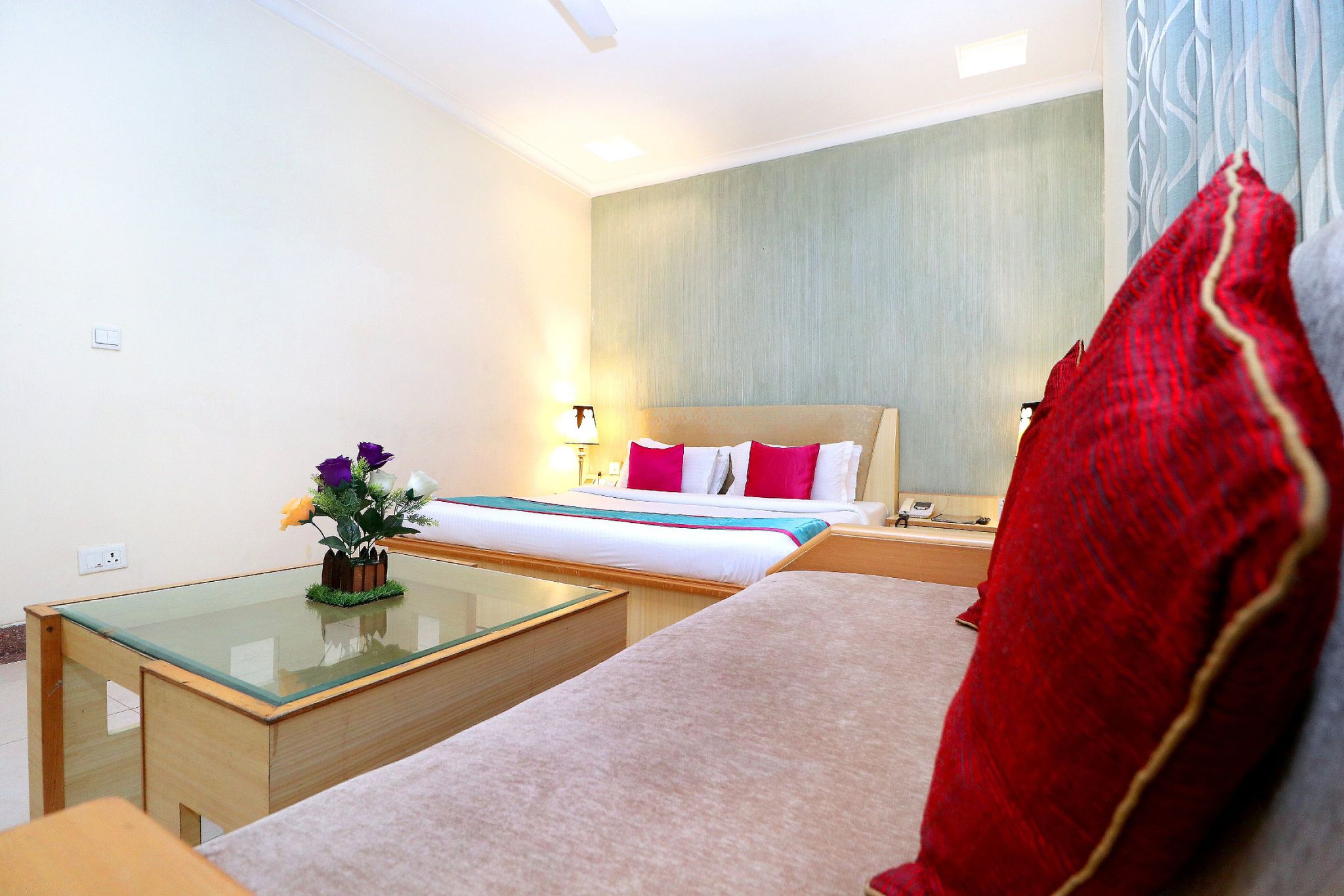 Hotel Rajshree Super Deluxe Room 5