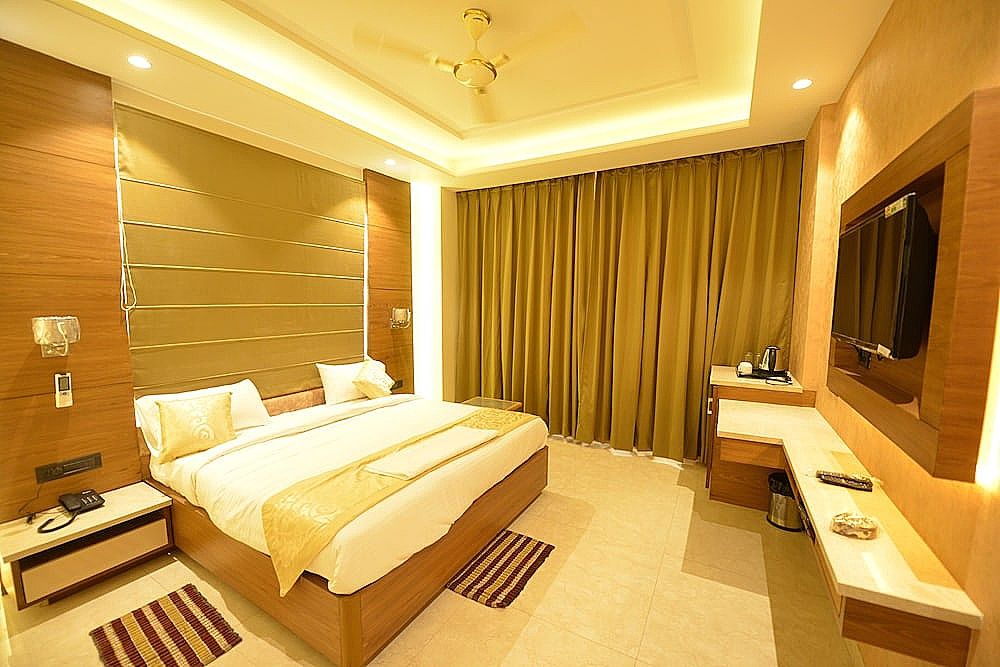 Hotel RR 62 - A Boutique Hotel Deluxe Room 14