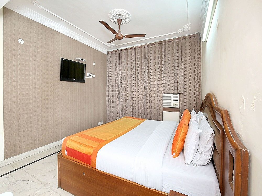 undefined OYO 11371 Hotel M&V 9