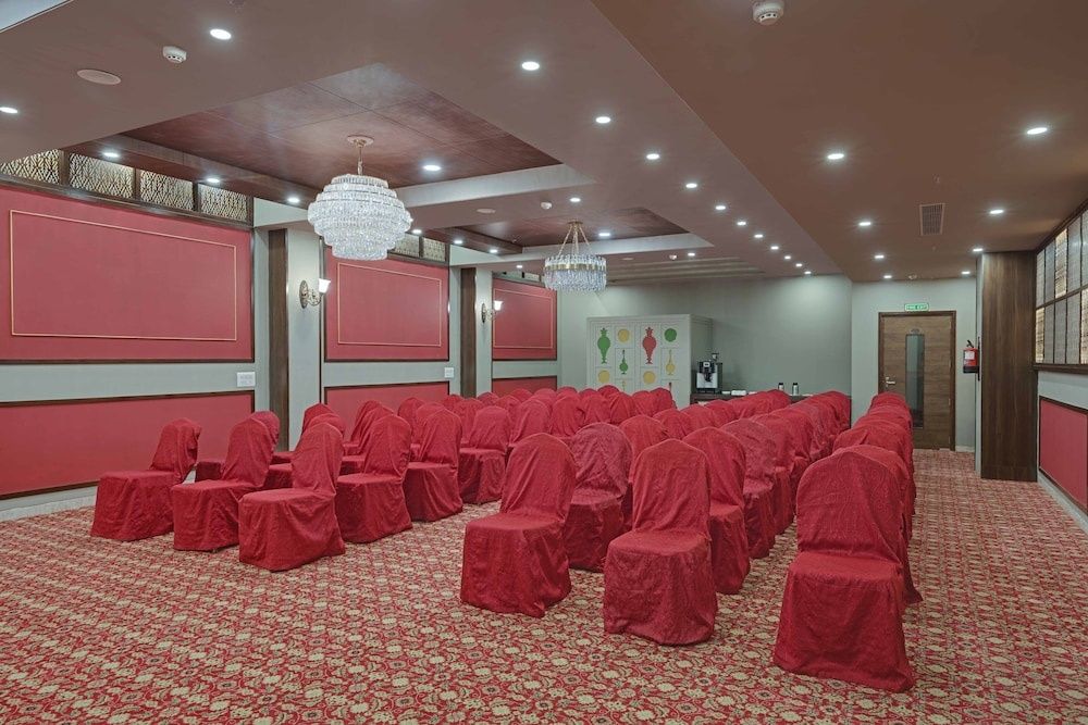 Banquet hall