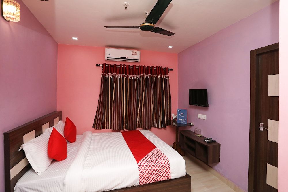OYO 24314 Hotel Uchhash Double or Twin Room 4