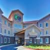 Holiday Inn Express & Suites Beaumont - Oak Valley by IHG