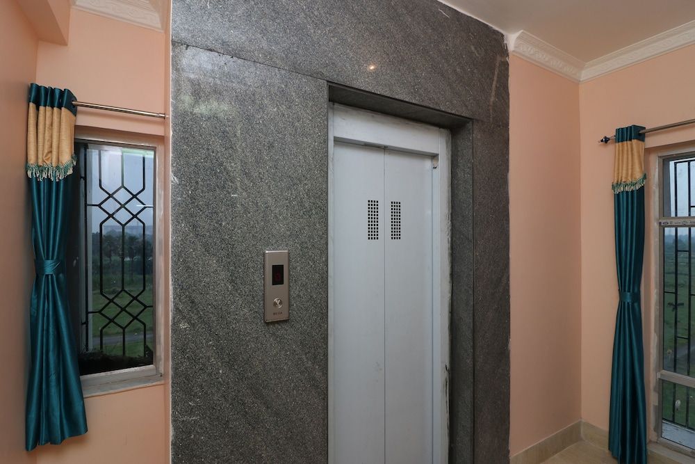 undefined OYO 19806 Corporate Guest House 7