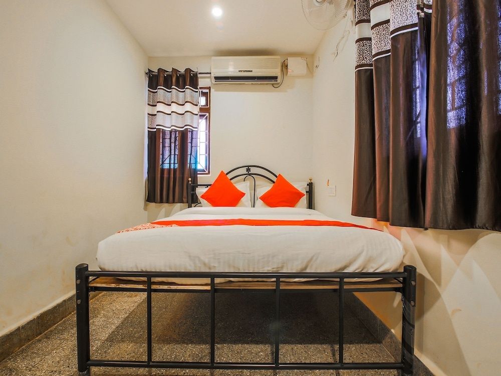 OYO 23532 Stayinn Nest Double or Twin Room 4