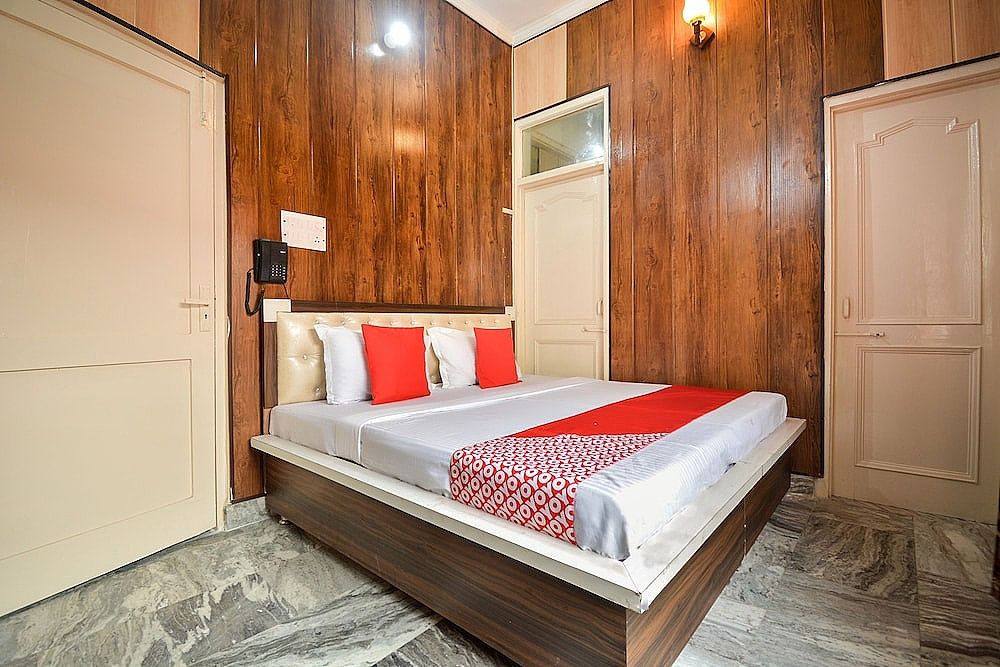 OYO 42893 Siali Residency Double or Twin Room 3