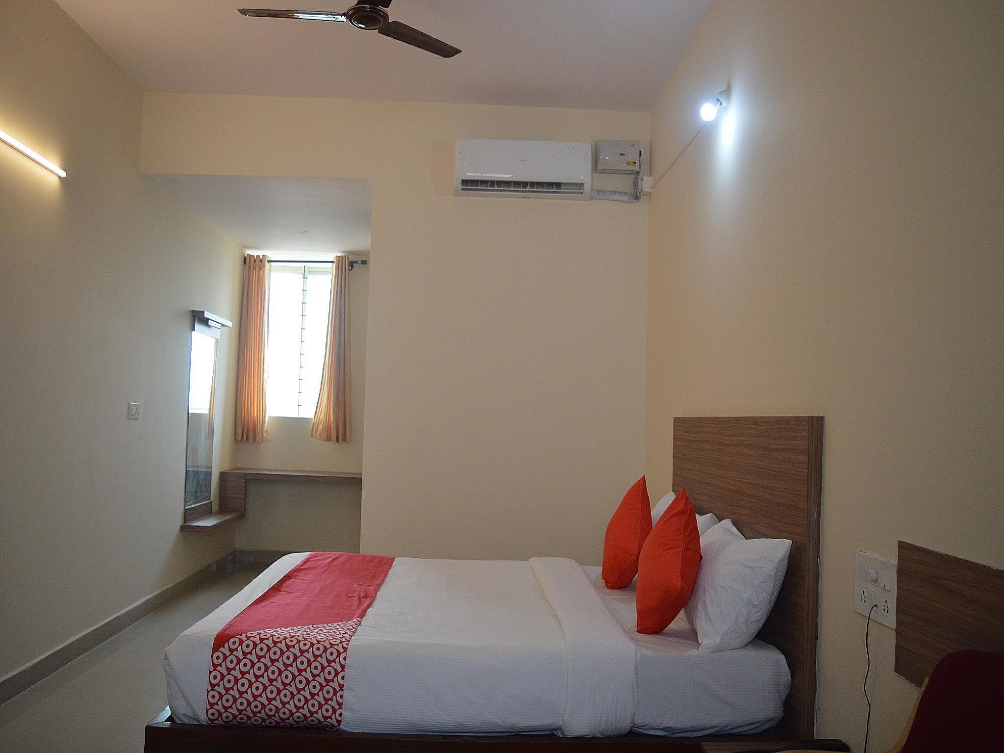 Hotel O New Champion Residency Classic 2