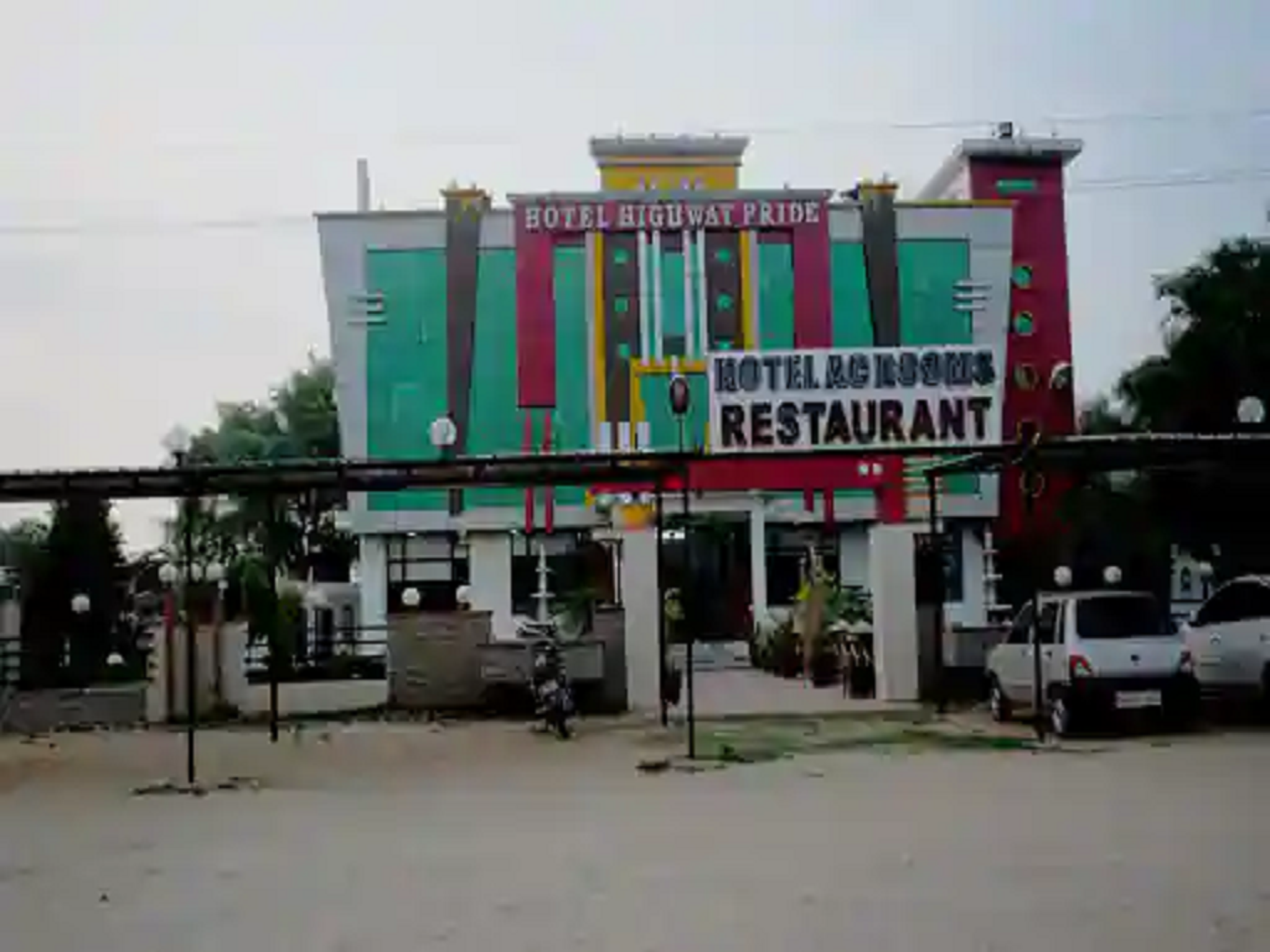 Hotel Highway Pride