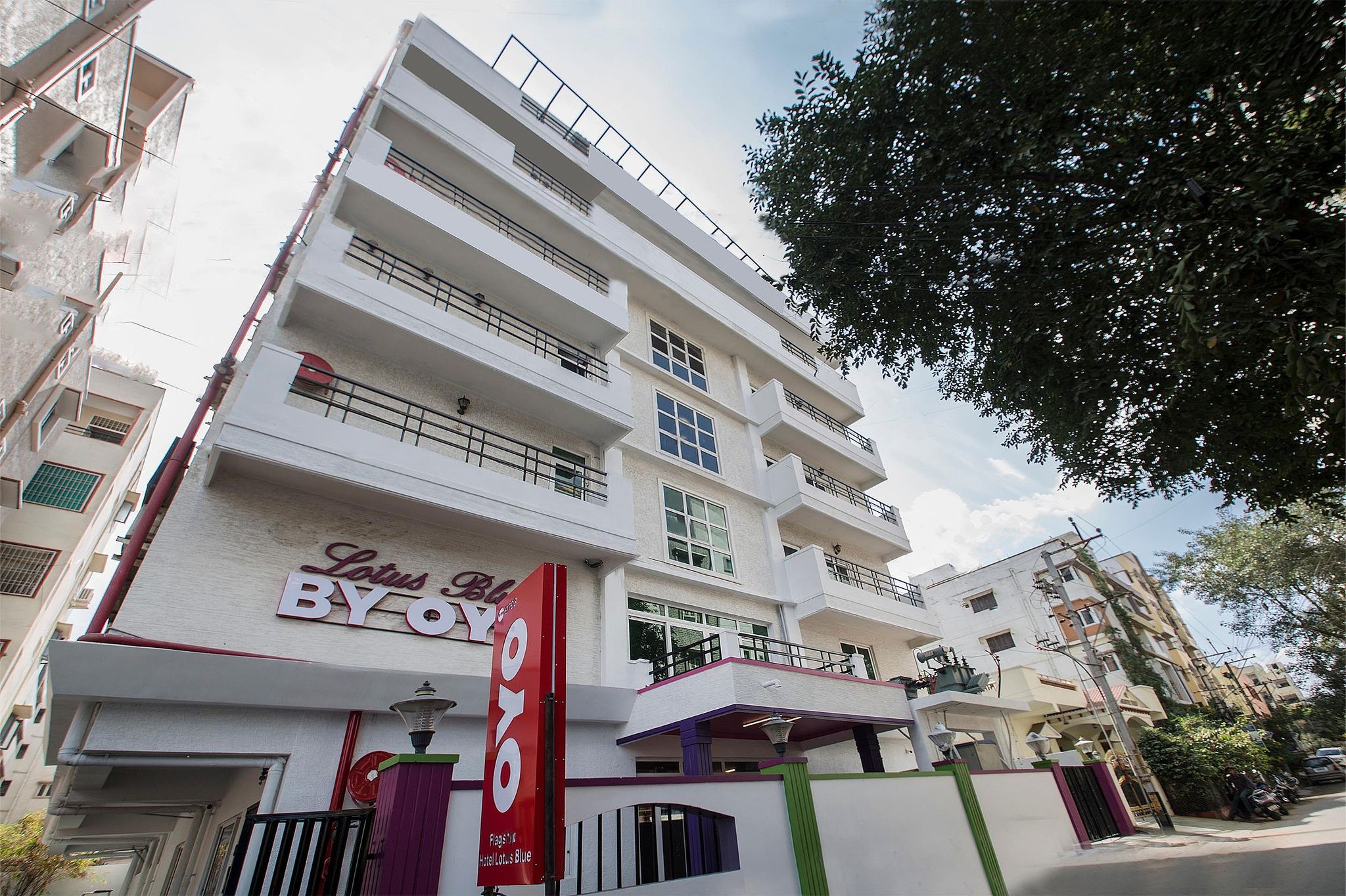 undefined Super Hotel O JNTU college Near LULU mall- KPHB Colony 6