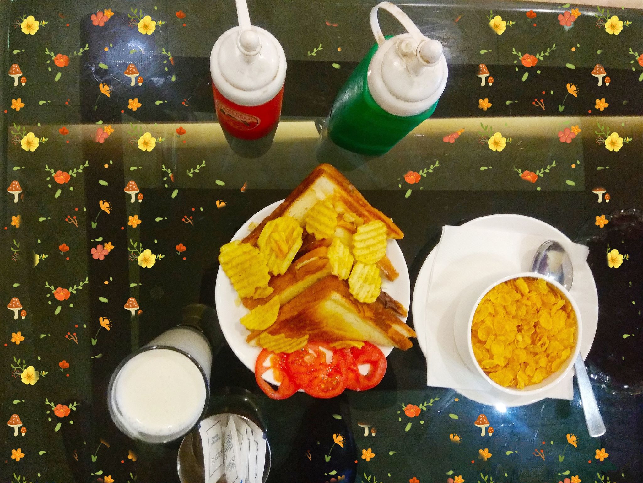 Food & Dining
