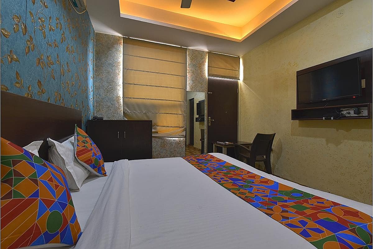 Hotel Krishna Pride Deluxe Room  4