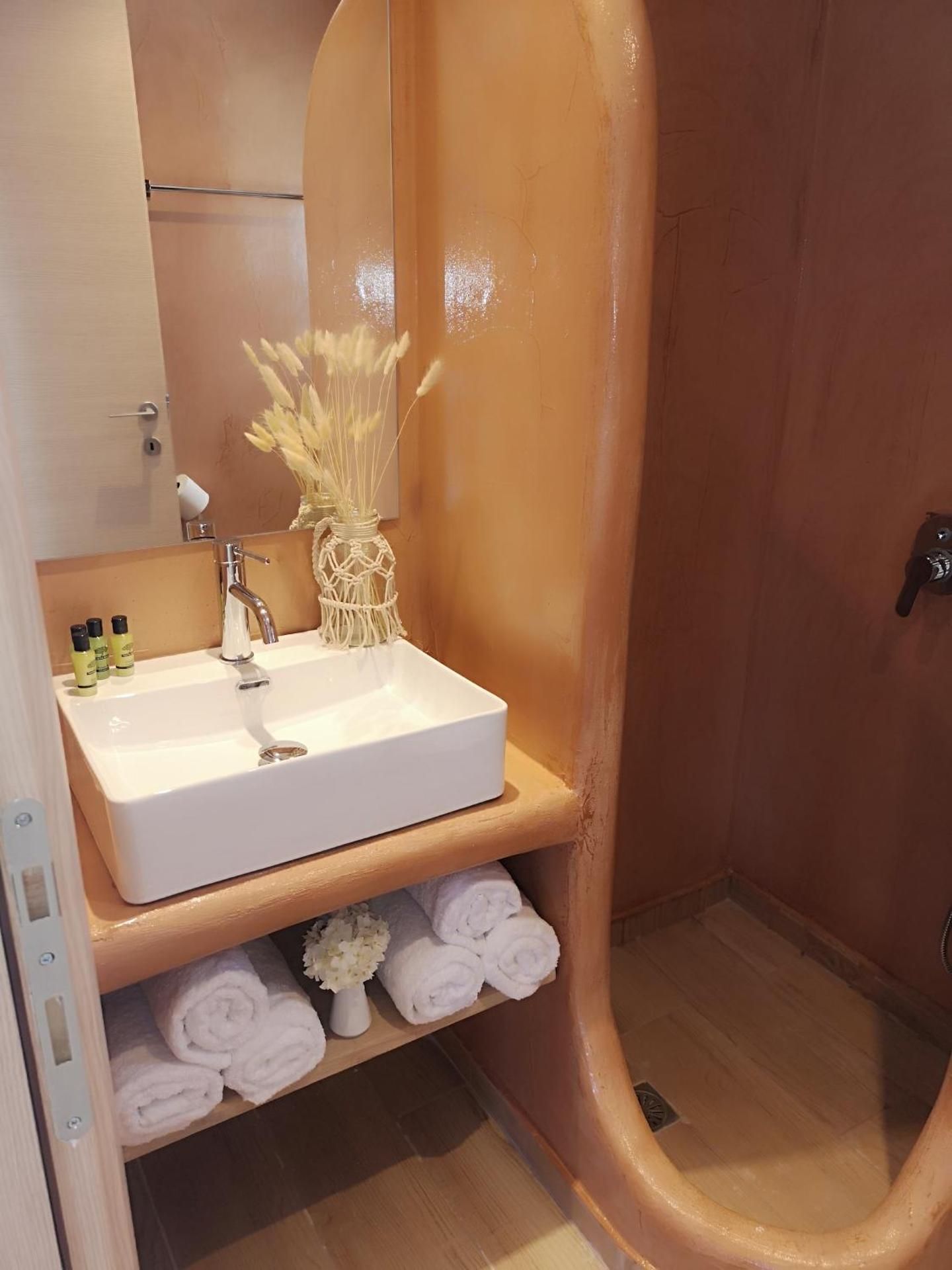 undefined Amerisa Suites & Villa 5