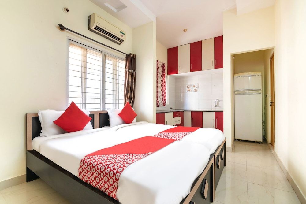 Double Room, 1 Queen Bed
