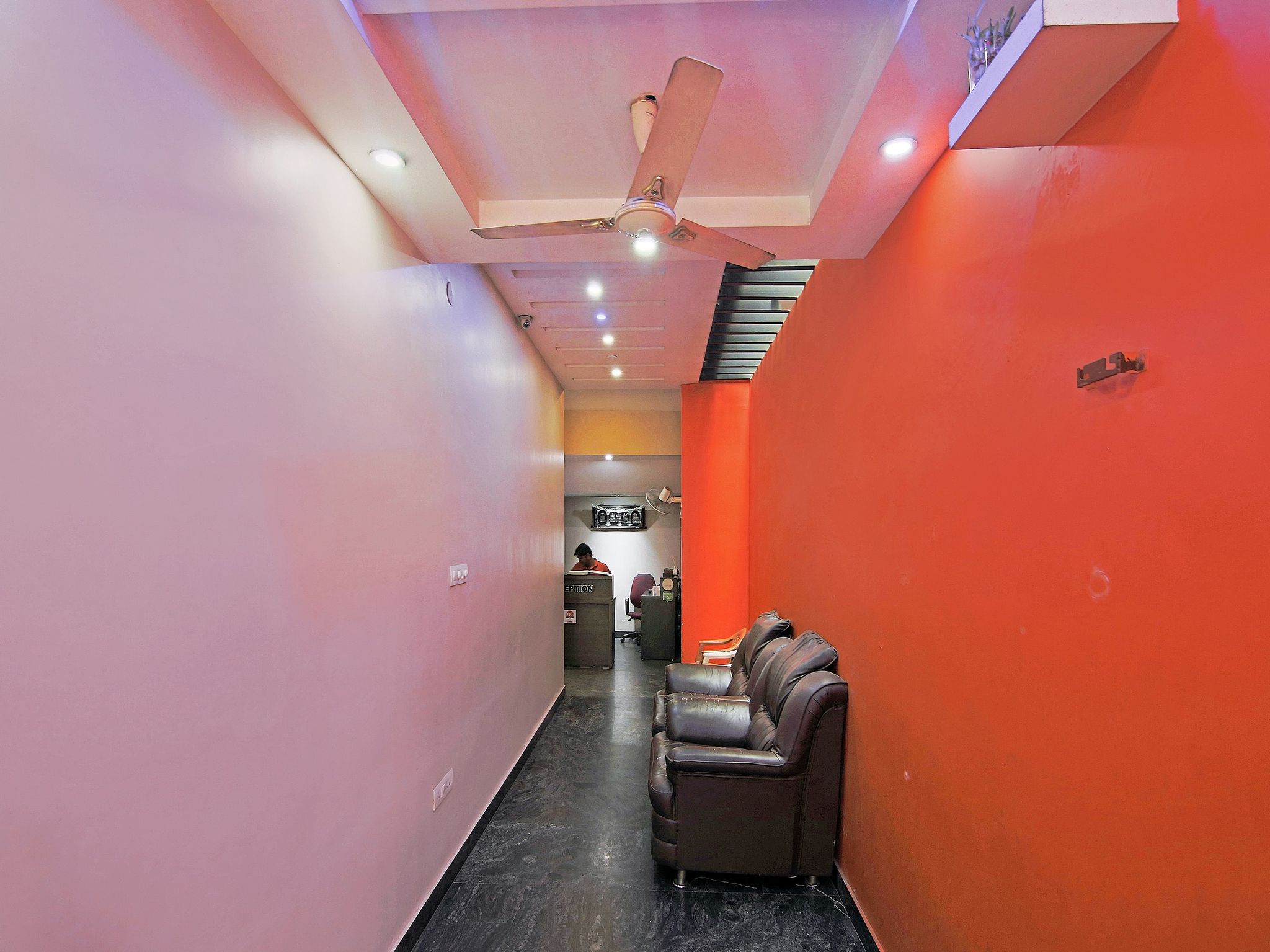 undefined Everest Comforts 3