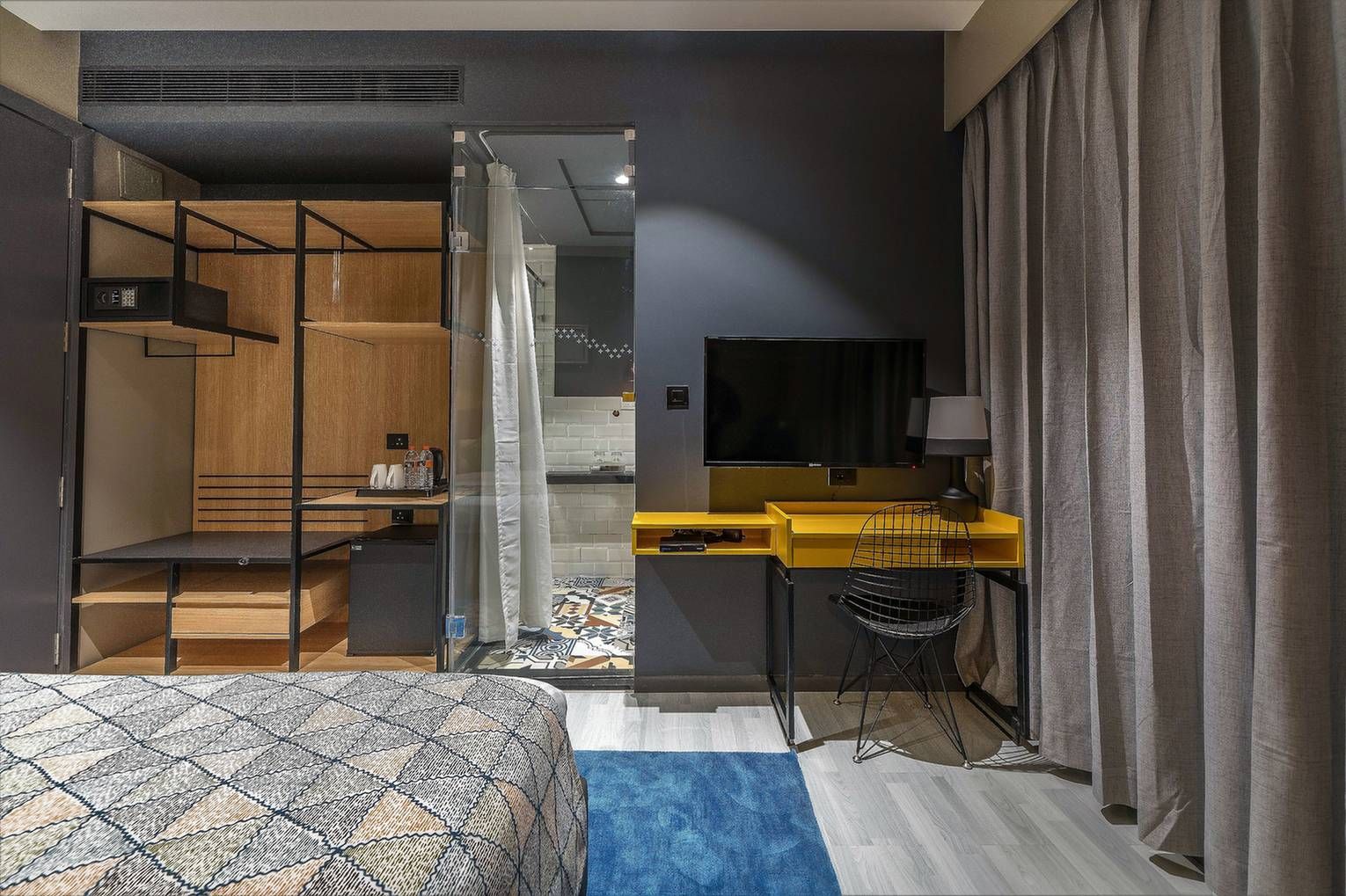 Hotel B plus L Premium Room 5