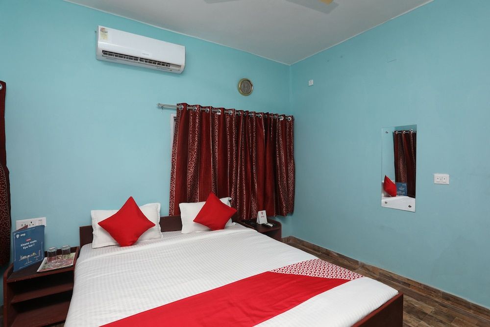 OYO 26204 Salt Lake Guest House Double or Twin Room 6
