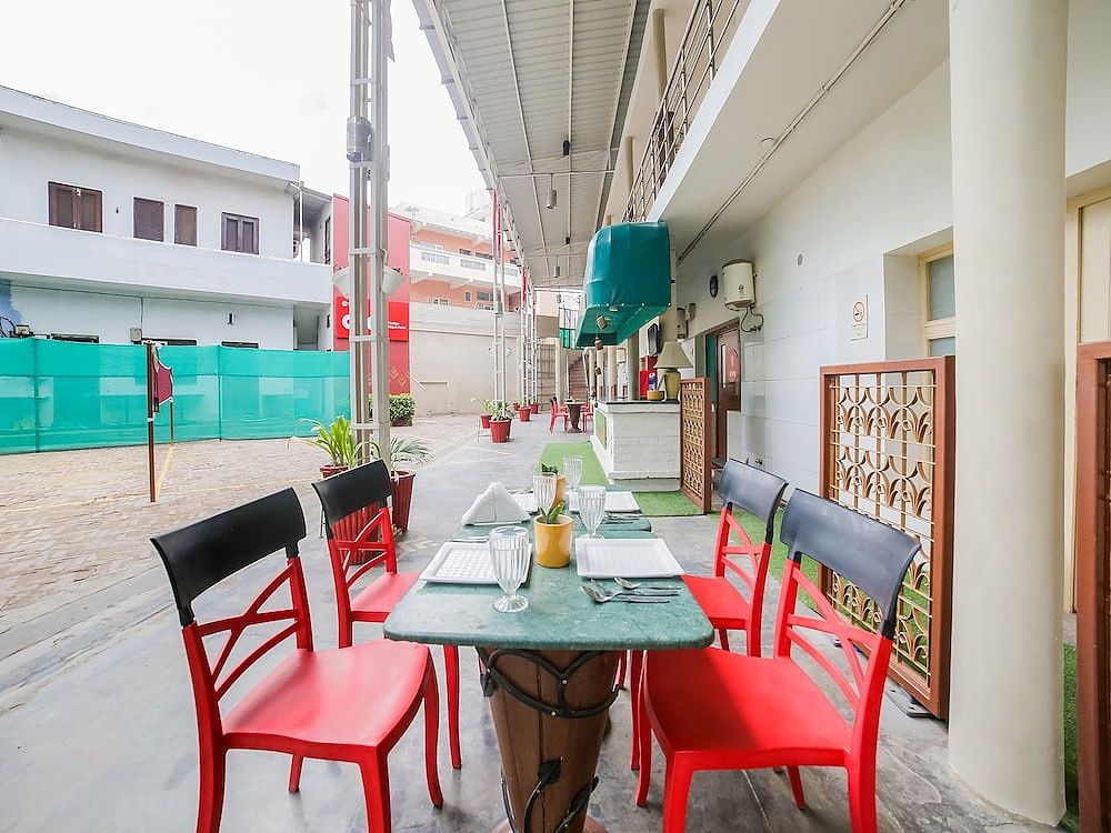 undefined The Dayal - Hotel & Banquet 10