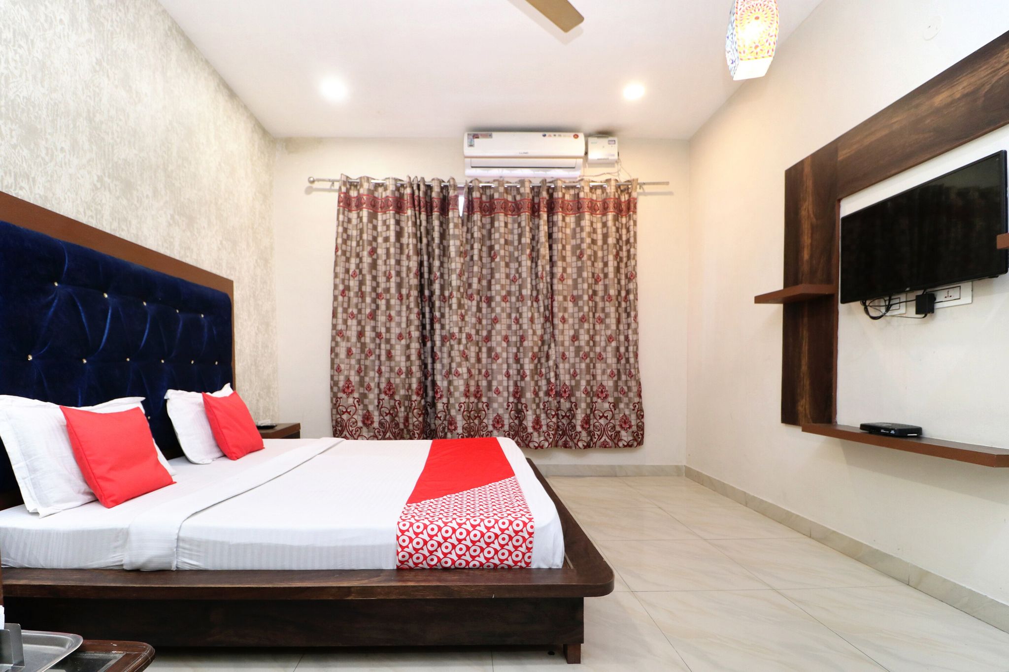 OYO Flagship 10070 Hotel Satkar Regency Classic 7