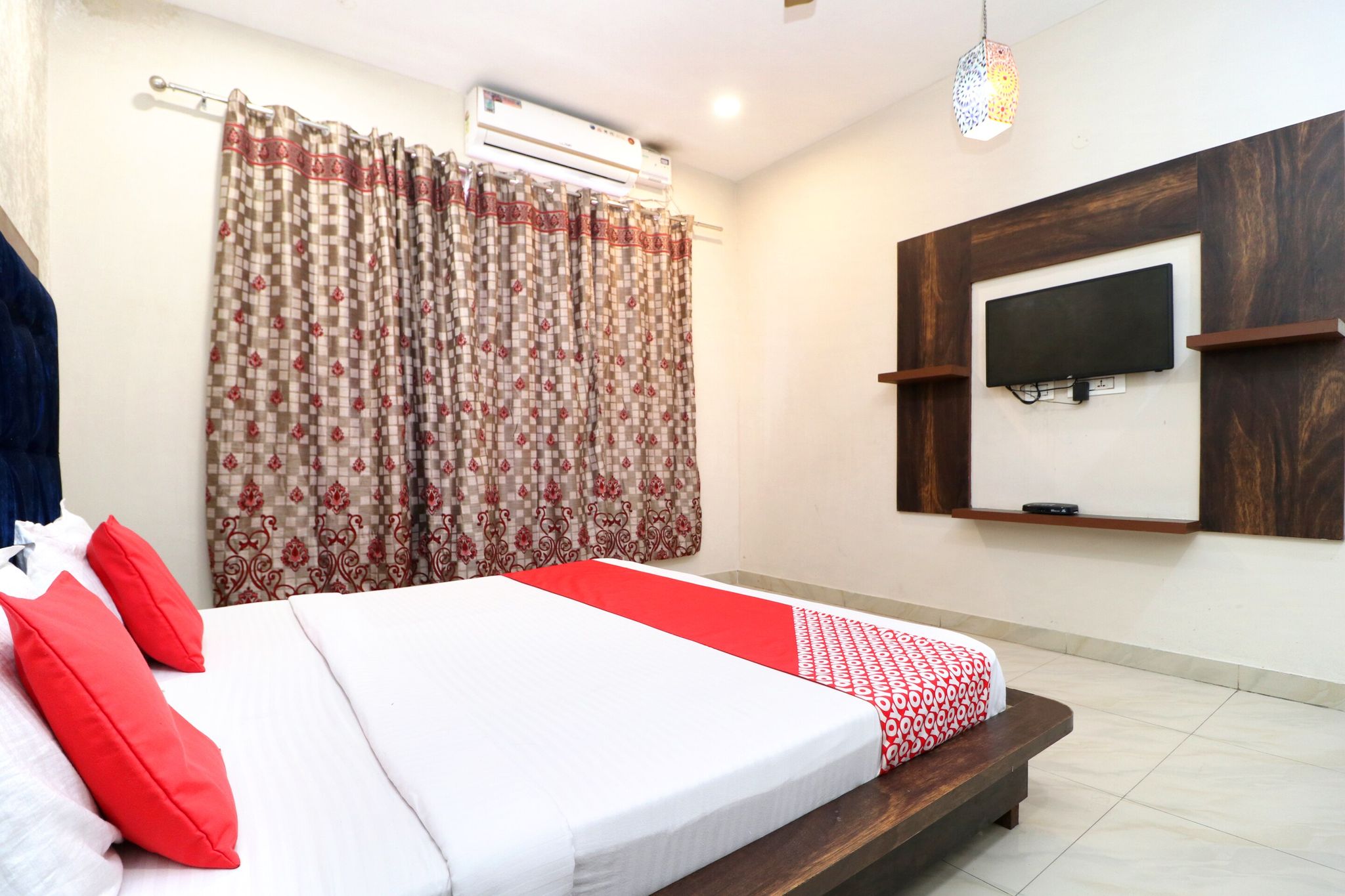OYO Flagship 10070 Hotel Satkar Regency Classic 6