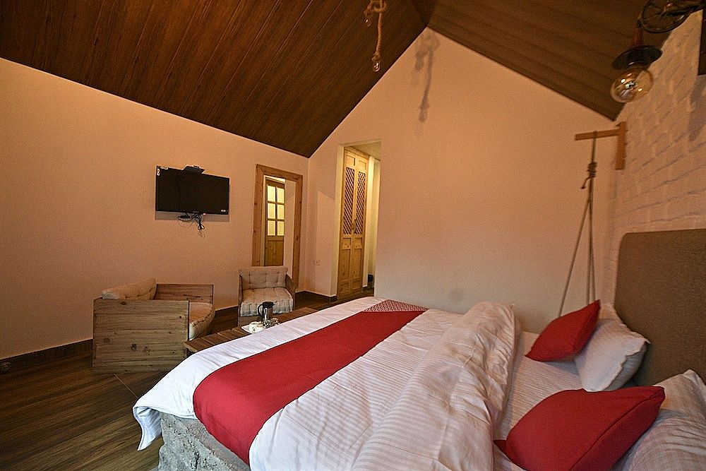 OYO 26982 The Stay (luxury Chalet) Standard Room 10