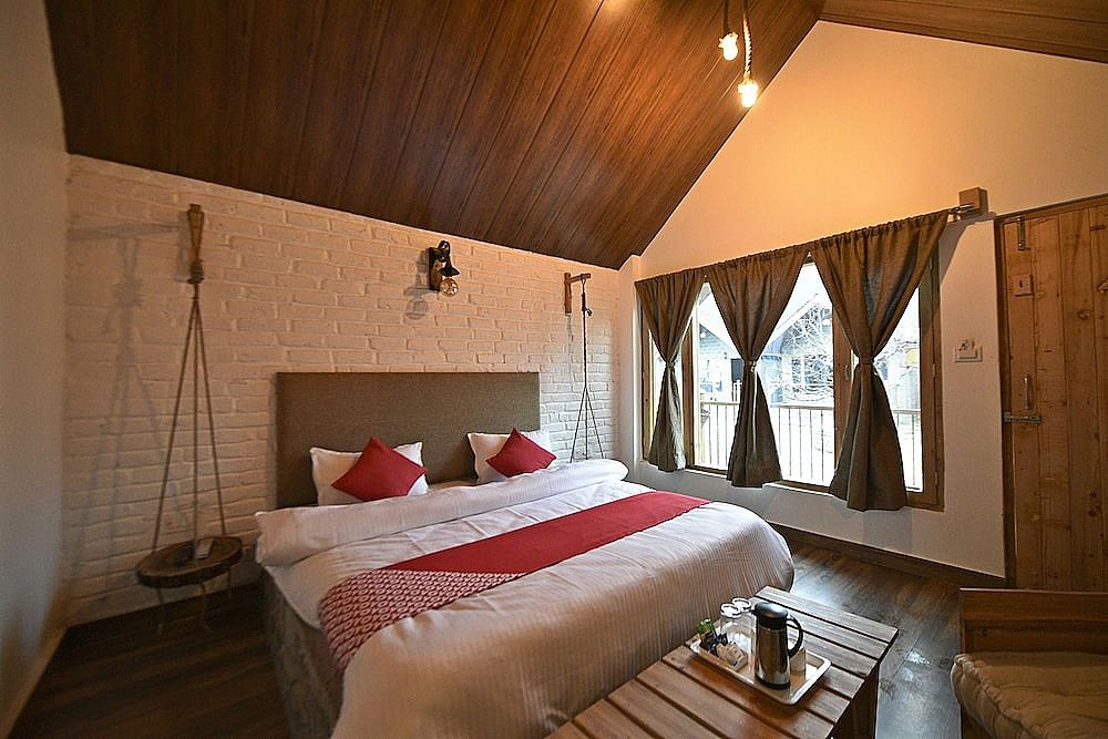 OYO 26982 The Stay (luxury Chalet) Standard Room 24